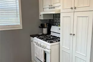 5174 Old Lake Rd, Geneva, OH 44041 - Photo 13