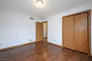 2094 Randolph Rd, Mogadore, OH 44260 - Photo 15