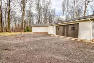 17460 Trillium Dr, Chagrin Falls, OH 44023 - Photo 41