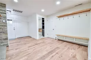 17460 Trillium Dr, Chagrin Falls, OH 44023 - Photo 13