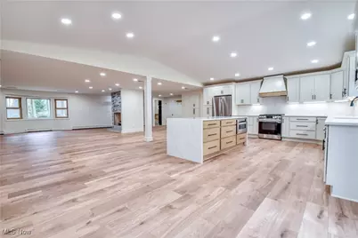 17460 Trillium Drive, Chagrin Falls, OH 44023 - Photo 15