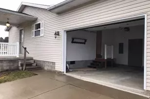 2215 Hilliard Dr, Midvale, OH 44653 - Photo 9