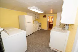 1573 Barnhill Rd SE, New Philadelphia, OH 44663 - Photo 17