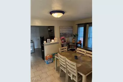 1215 Dueber Avenue SW, Canton, OH 44706 - Photo 3