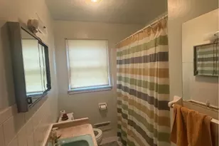 435 Blossom Ave, Campbell, OH 44405 - Photo 17