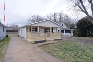 674 Stevenson Ave, Akron, OH 44312 - Photo 3