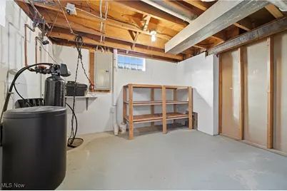 5610 Aspen Valley Avenue NE, Canton, OH 44721 - Photo 43