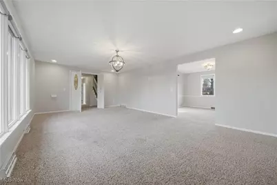 5610 Aspen Valley Avenue NE, Canton, OH 44721 - Photo 17