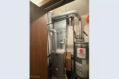 1608 Westhampton Drive, Austintown, OH 44515 - Photo 11