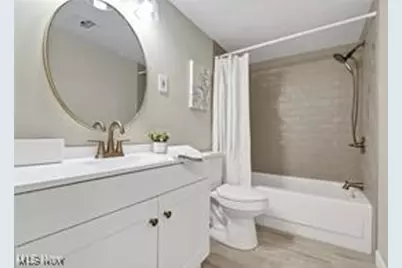 22081 River Oaks Drive #B1, Rocky River, OH 44116 - Photo 5