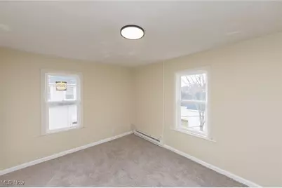 2440 E 32nd Street, Lorain, OH 44055 - Photo 13