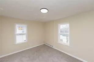 2440 E 32nd St, Lorain, OH 44055 - Photo 13