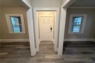 288 Noah Ave, Akron, OH 44320 - Photo 3