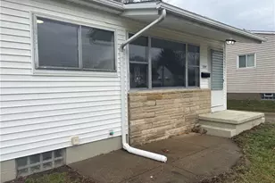 1227 Flanders Ave, Akron, OH 44314 - Photo 31