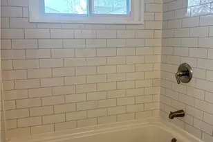 1227 Flanders Ave, Akron, OH 44314 - Photo 21