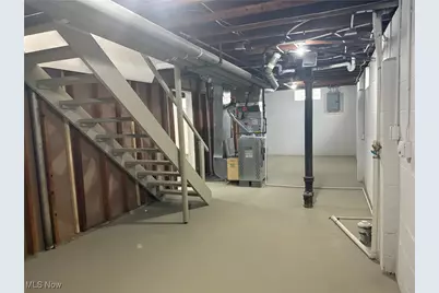 1227 Flanders Avenue, Akron, OH 44314 - Photo 29