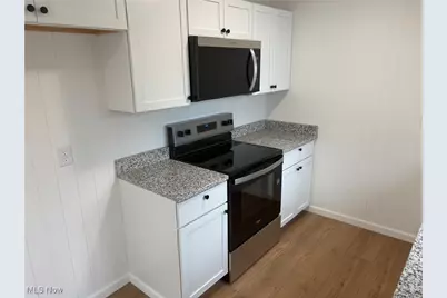 1227 Flanders Avenue, Akron, OH 44314 - Photo 11