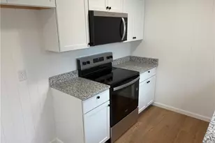 1227 Flanders Ave, Akron, OH 44314 - Photo 11