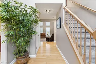 1390 Silverdale Cir, Twinsburg, OH 44087 - Photo 5