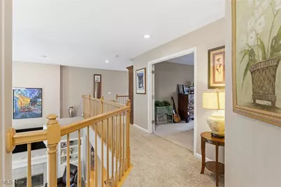 1390 Silverdale Circle, Twinsburg, OH 44087 - Photo 23