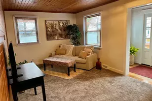 5589 Middletown Rd E, New Middletown, OH 44442 - Photo 5