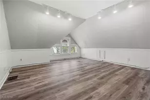 1018 9th St NW, Canton, OH 44703 - Photo 9