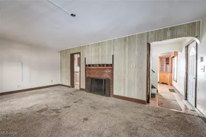 326 Indiana Avenue, Lorain, OH 44052 - Photo 7