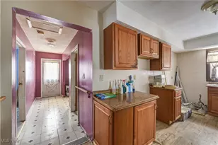 326 Indiana Ave, Lorain, OH 44052 - Photo 15