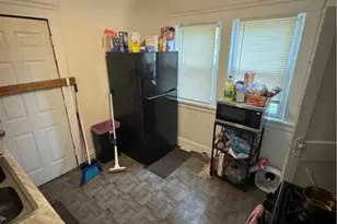 13322 Eaglesmere Ave, Loveland, OH 44110 - Photo 7