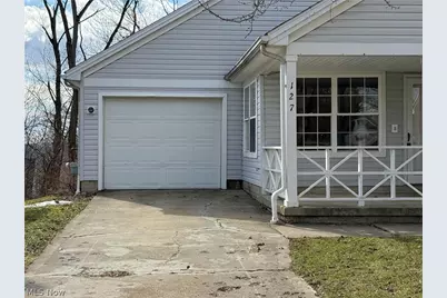 127 Blackburn Street, Campbell, OH 44405 - Photo 3