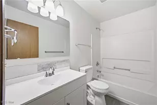 127 Blackburn St, Campbell, OH 44405 - Photo 25