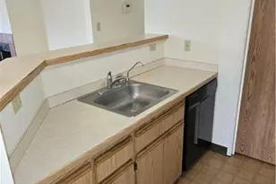 1100 Tollis Pkwy, Grandview Heights, OH 44147 - Photo 11