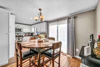 1690 Cloverview Drive, Uniontown, OH 44685 - Photo 7