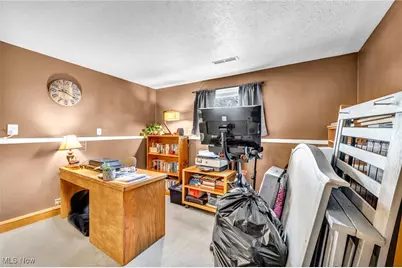 1690 Cloverview Drive, Uniontown, OH 44685 - Photo 27