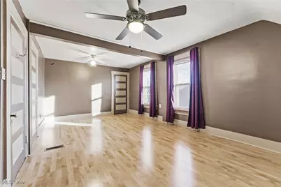 509 E Broad Street, Louisville, OH 44641 - Photo 15