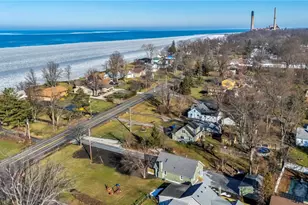 33418 Lakeshore Blvd, Eastlake, OH 44095 - Photo 5