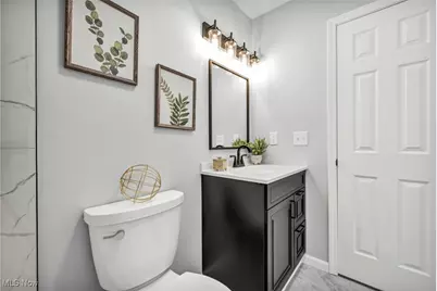 33418 Lake Shore Boulevard, Eastlake, OH 44095 - Photo 19