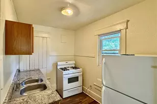 543 E Buchtel Ave, Akron, OH 44304 - Photo 15