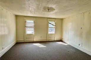 543 E Buchtel Ave, Akron, OH 44304 - Photo 13