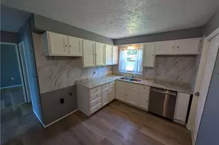 1240 W 21st St, Lorain, OH 44052 - Photo 11