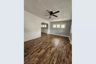 1258 Central Avenue, Barberton, OH 44203 - Photo 5
