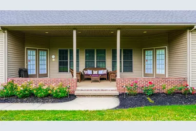 11383 Rolling Meadows Drive, Garrettsville, OH 44231 - Photo 5