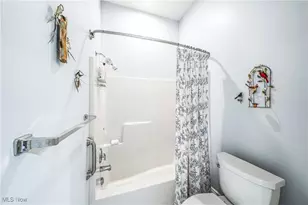 11383 Rolling Meadows Dr, Garrettsville, OH 44231 - Photo 33