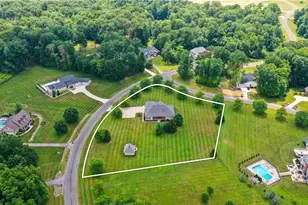 11383 Rolling Meadows Dr, Garrettsville, OH 44231 - Photo 7