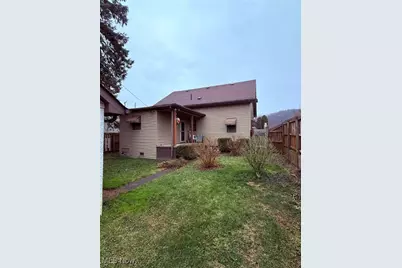 738 Main Street, Wellsville, OH 43968 - Photo 5