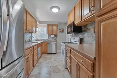 2621 Calla Road E, Poland, OH 44514 - Photo 5