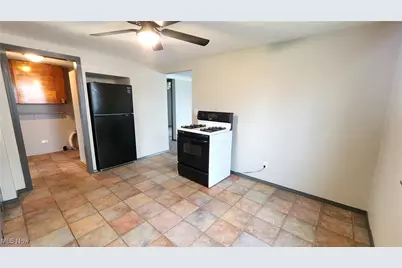 1270 E 348th Street, Eastlake, OH 44095 - Photo 7