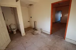 651 E 6th St, Salem, OH 44460 - Photo 19