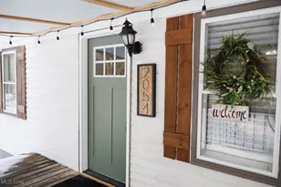 2054 Maplewood Rd, Stow, OH 44224 - Photo 3