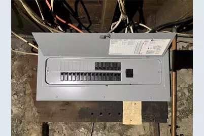 847 W 50th Street, Ashtabula, OH 44004 - Photo 13